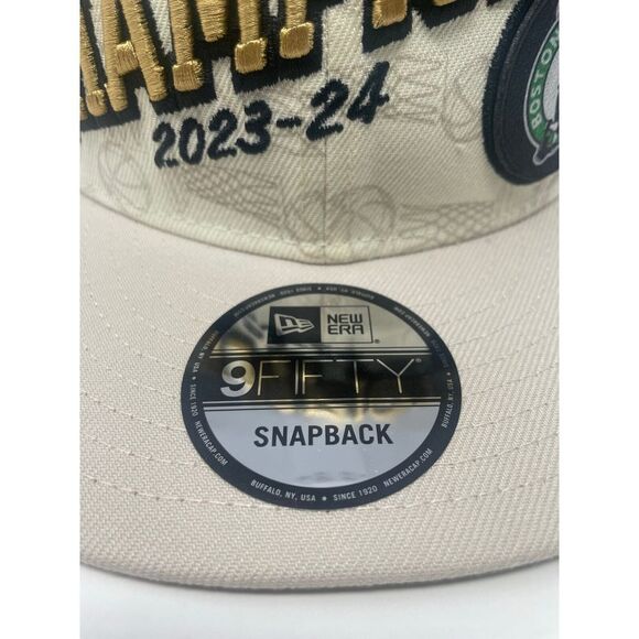 Boston Celtics New Era 2024 NBA Finals Champions Locker Room 9FIFTY Snapback Hat - Picture 5 of 8